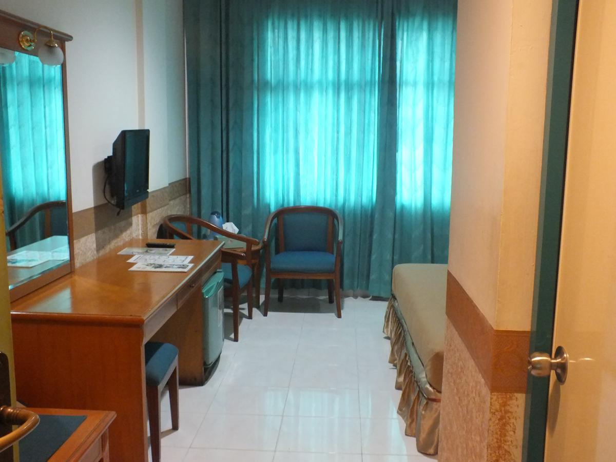 ג'קרטה Hotel Puri Kwitang מראה חיצוני תמונה